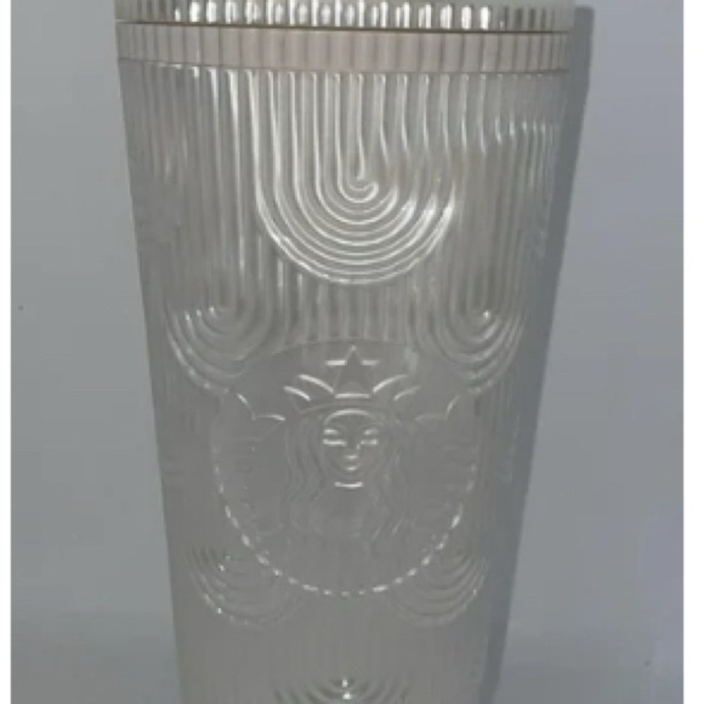 Starbucks 2023 Pearl Shell mermaid Tumbler